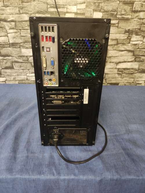 CoolerMaster Gaming PC**i5 Quad Core**GTX1060 Graphics Card**8GB DDR3 Ram**ASUS GAMING Board