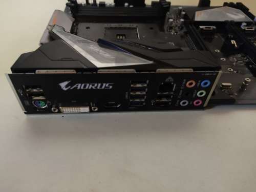 Gigabyte Aorus Elite B450 Gaming Motherboard**Socket AM4**NOT WORKING**Sold As is