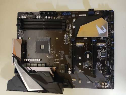 Gigabyte Aorus Elite B450 Gaming Motherboard**Socket AM4**NOT WORKING**Sold As is