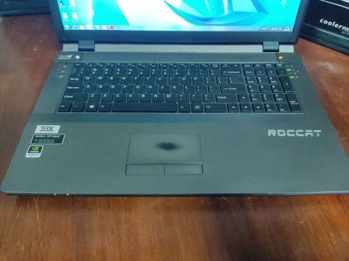 **Huge 17inch Gaming Laptop**Clevo W370ET Gaming Laptop**Quad Core i7**2GB GTX Graphics card**