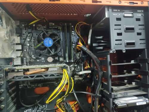 GAMING BEAST!!**4GB Nvidia Graphics**Quad Core Intel i5**1000GB HDD**Gaming Motherboard**