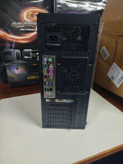 i5 4690 up to 3.9GHz and 2GB Nvidia Graphics Card**8GB Ram**120Gb SSD + 500GB HDD**Windows 10 Pro**