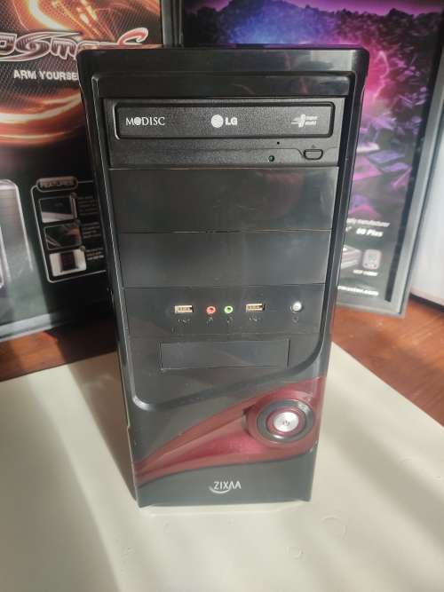 Intel Core i7 3770 @ 3.9GHz Quad Core and 8 Threads with Gaming MSI Motherboard with 4 Ram slots