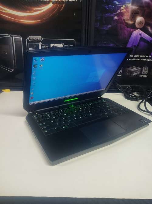 Alienware 13 Gaming Laptop**Intel Core i7**GTX960 Graphics card**M.2 Samsung SSD**Full HD Screen*