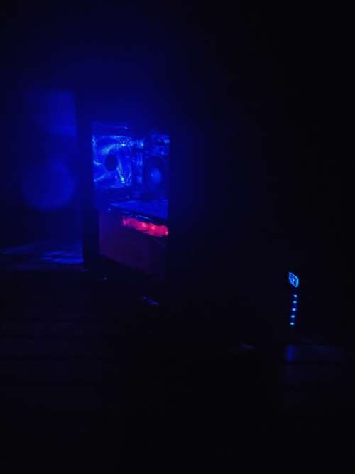 Gigabyte Gaming PC**Intel Core i7**GTX560Ti Graphics card**8GB Ram**Intel DQ57TM Motherboard**