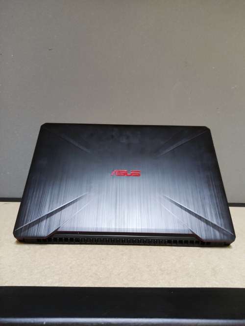 Asus TUF Gaming Laptop**6 Core i7**4GB Nvidia GTX1050ti Graphics**16GB Ram**