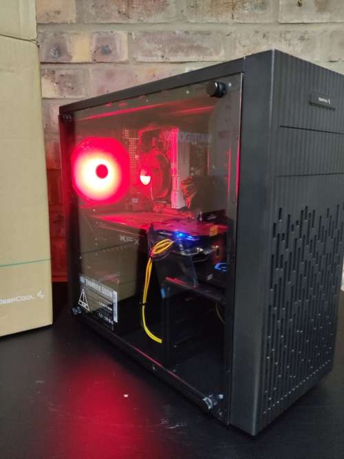 Amazing Gaming PC**RX580 8GB Graphics card**Quad Core i5**128GB SSD**MSI Motherboard