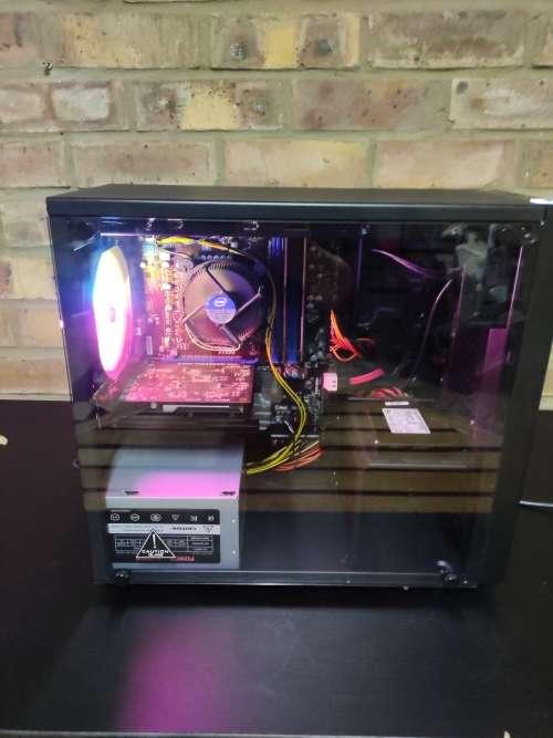 **Gaming PC**Intel Core i7 Quad Core**GTX750 ti**8GB Ram**256GB SSD**MSI Gaming Motherboard