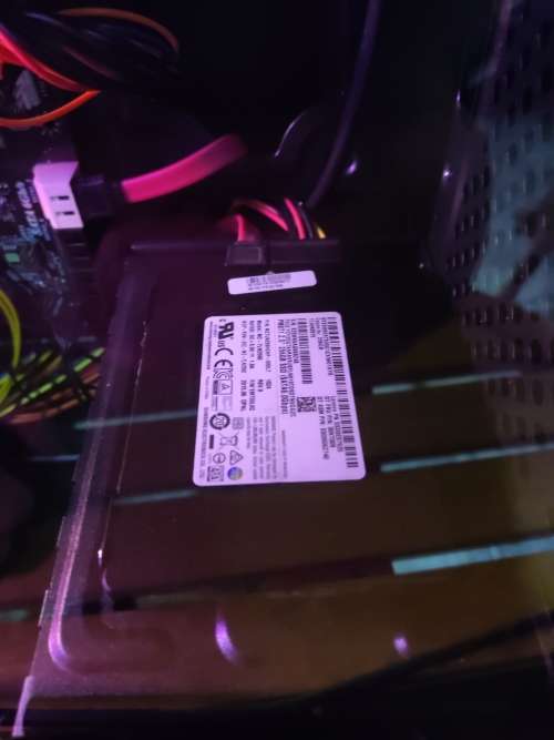 **Gaming PC**Intel Core i7 Quad Core**GTX750 ti**8GB Ram**256GB SSD**MSI Gaming Motherboard