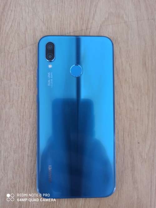 Huawei P20 lite ***Boxed*** Almost like new ***Free Gift*** No Reserve