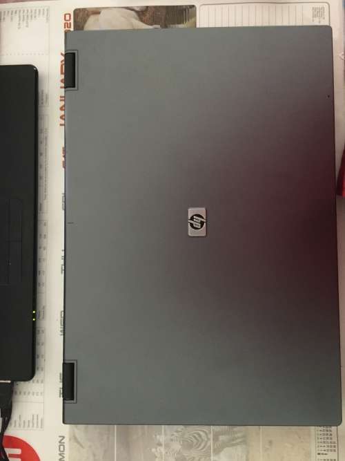 HP Compaq 8710p ***Fingerprint Scanner*** Nvidia NVS 320 dedicated Graphics