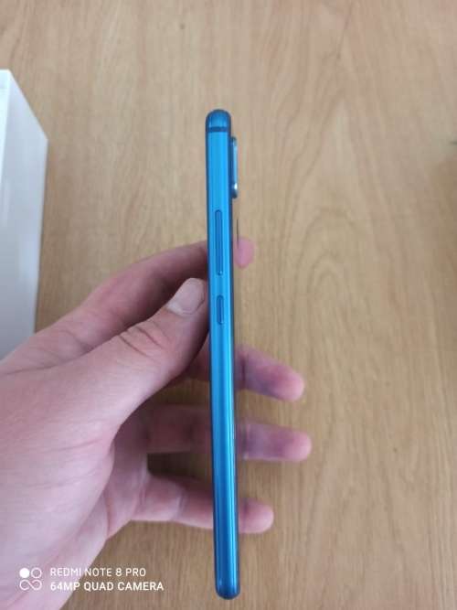 Huawei P20 lite ***Boxed*** Almost like new ***Free Gift*** No Reserve