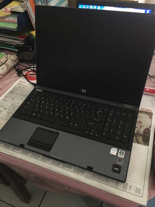 HP Compaq 8710p ***Fingerprint Scanner*** Nvidia NVS 320 dedicated Graphics