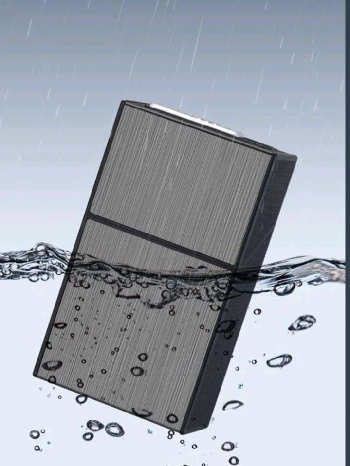 Exclusive Cigarette box + lighter (rechargeable)