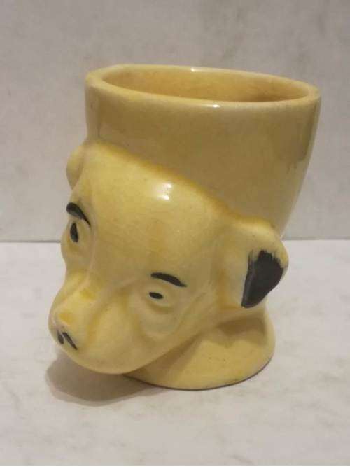 Vintage Royal Art Potteries Longton   -   Yellow Dog Egg  Holder