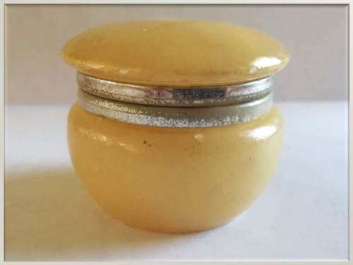 Yellow Alabaster - Powder Jar