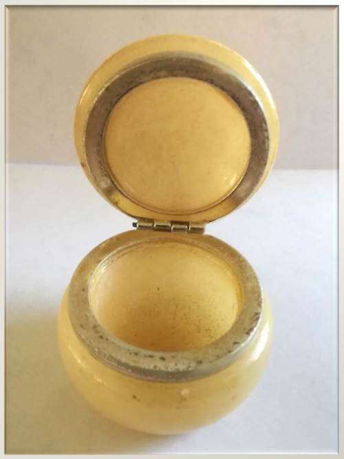 Yellow Alabaster - Powder Jar