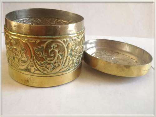 1940 - 1960`s Hand chiselled brass trinket box - rooster