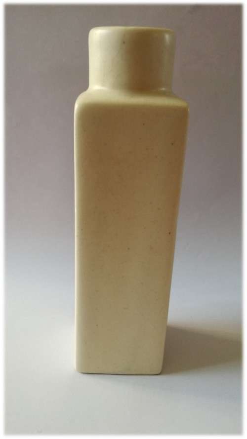 Flower Vase  -  Crescent Potteries - Smooth texture