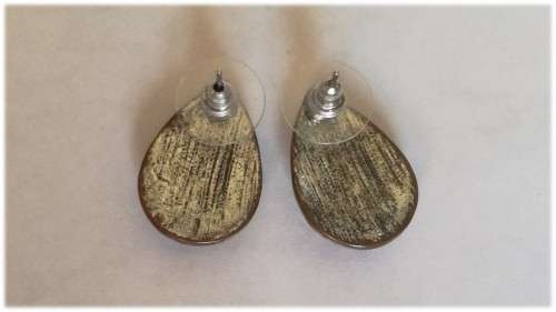 Black Tear Drop with Silver Grey Border