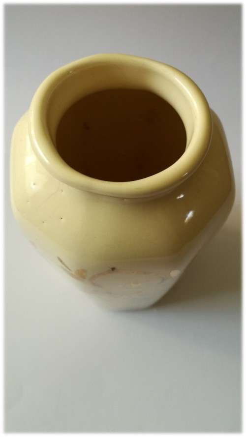 Beige with gold coloured decorative flower Vase