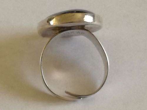 S925 - Sterling silver with heavy black stone