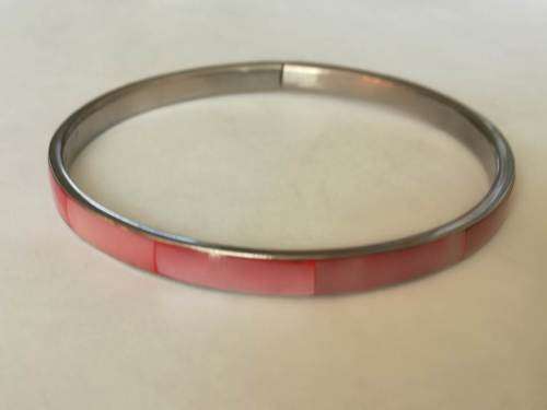 Pink Shell set in silver  Bracelet