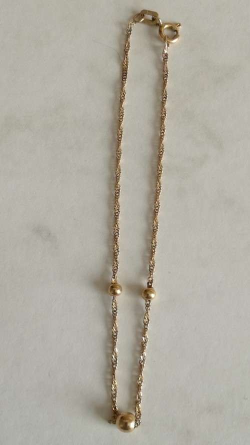 9ct 3 Ball Bracelet