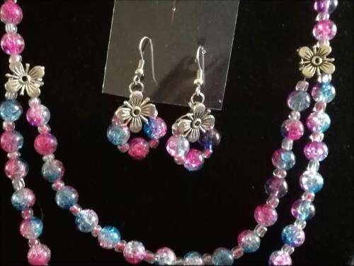 2 Piece - Blue and Pink with Silver tone Flowers