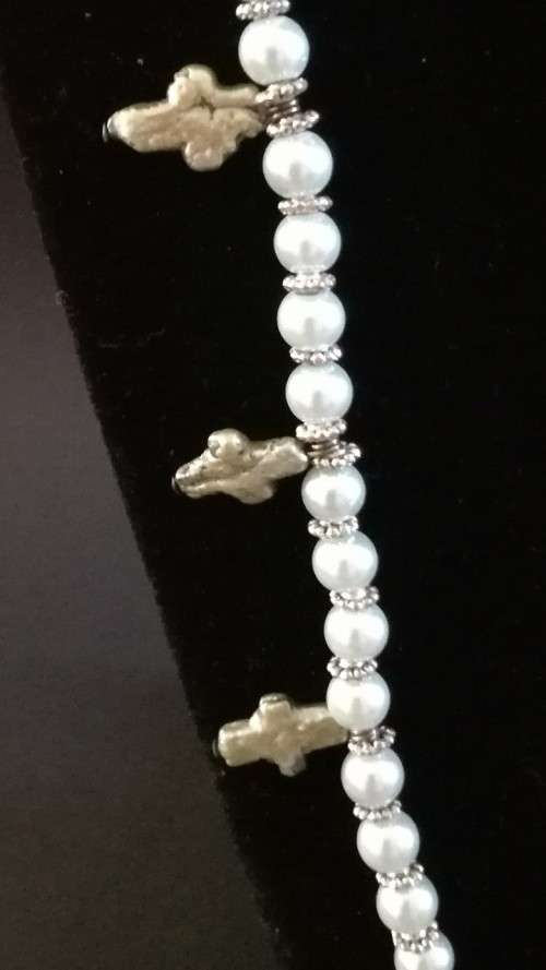 Light green cross and beads necklace