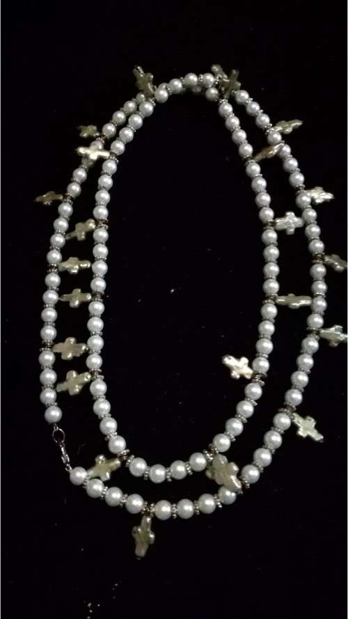 Light green cross and beads necklace