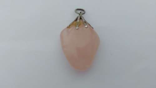 Rose quarts pendant