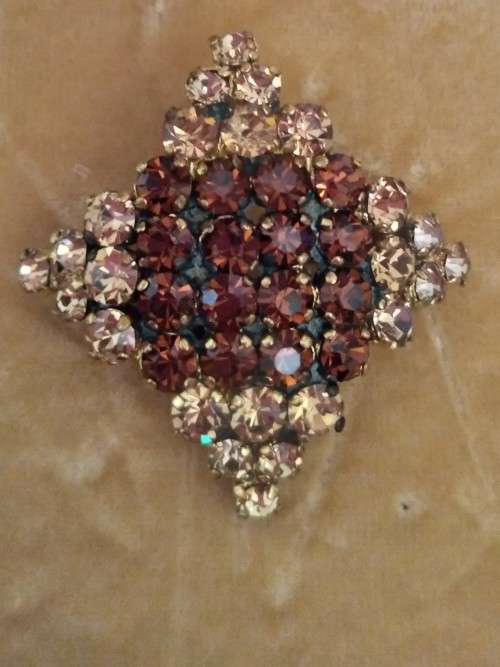 Vintage Brooch - Gold Plated 40 Rhinestone brooch - David Wuhl