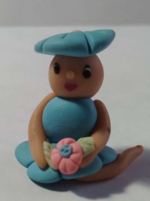 Miniature flower girl