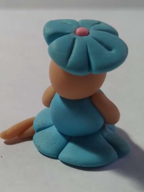 Miniature flower girl