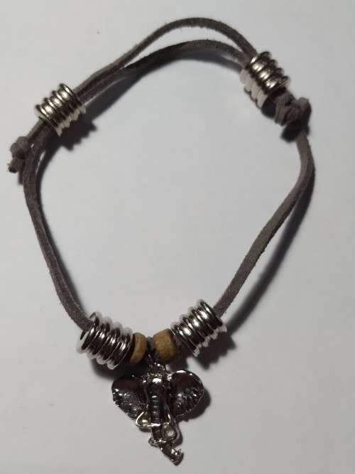 Adjustable faux leather pewter bracelet -  Elephant