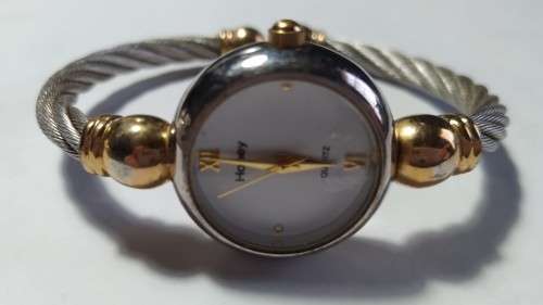 Honey Watch -  not working and/or need battery