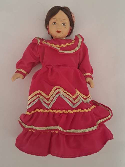 Porcelain dolls of the world - Honduras