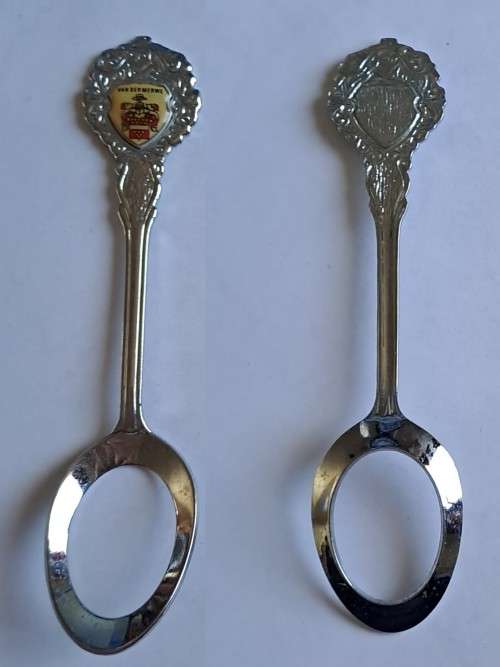 Vintage souvenir spoon -Van den Merwe