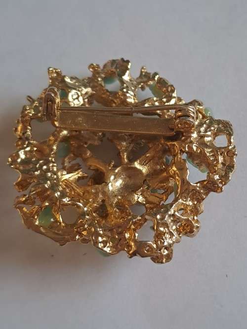 Vintage gold plated (?) turquoise brooch
