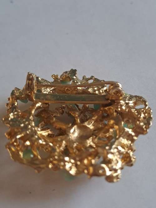 Vintage gold plated (?) turquoise brooch