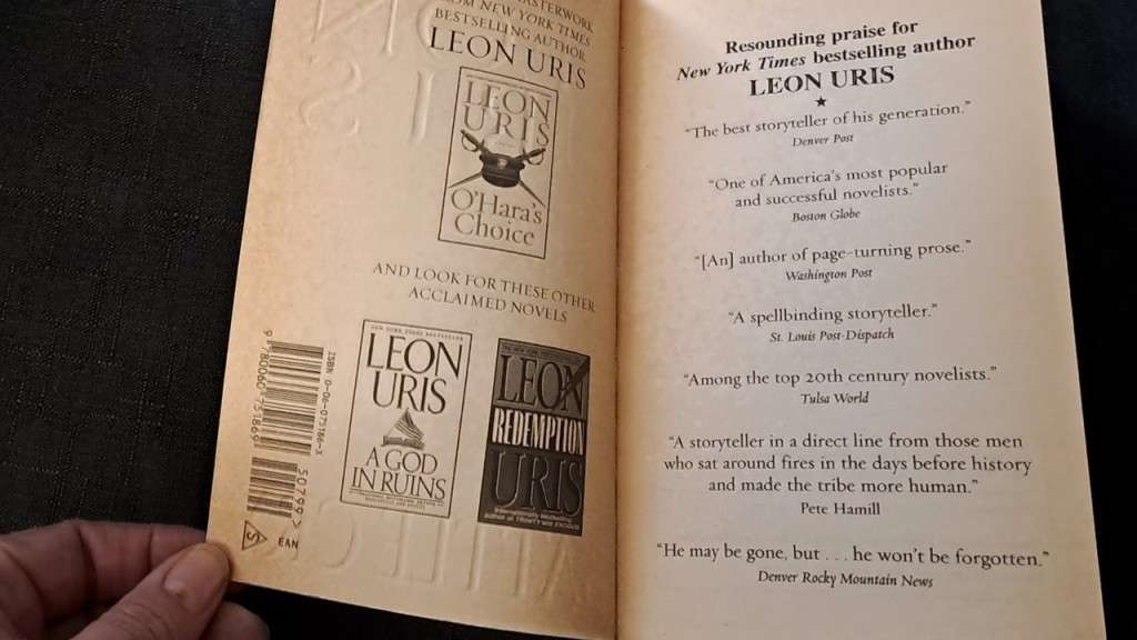 Leon Uris - Battle cry - paperback/softcover - pages  694