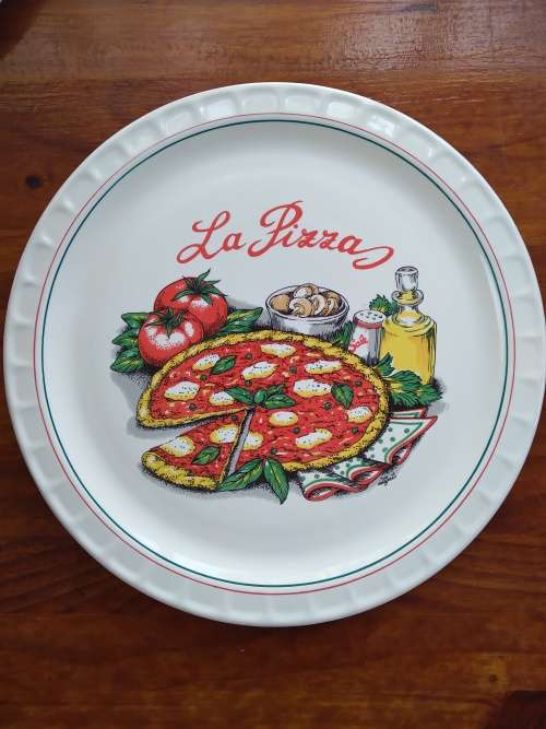 Regenl Stone 30cm Pizza Plate 'La Pizza'