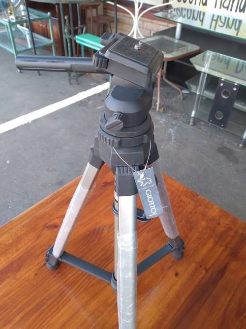Giottos VT809 Professional Photo Tripod (QC0388)