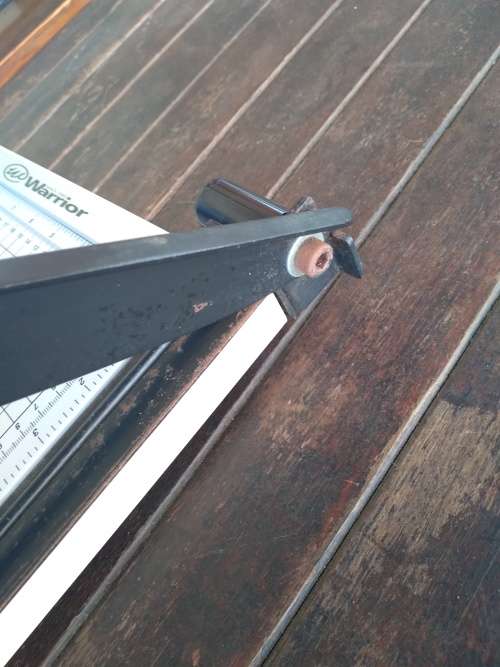 Warrior A4 Guillotine