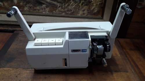 Magnon ZRS Super 8 Cine Projector 1970