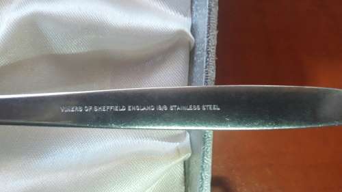 Viners of Sheffield England 6 Teaspoon set
