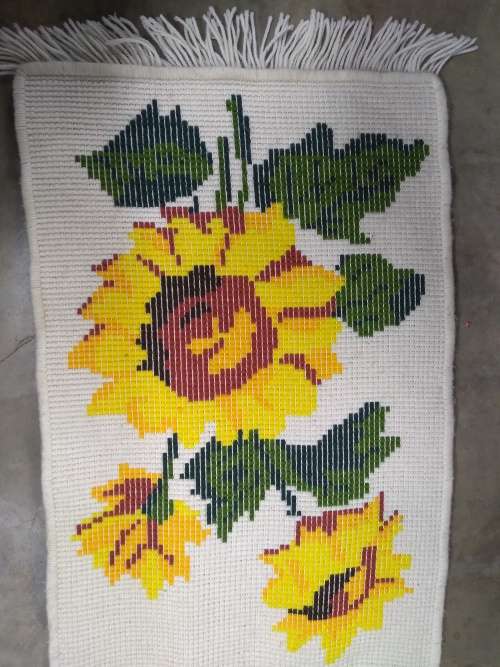 Hanging Tapestry Rug - Sunflower