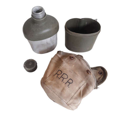 Vintage Australian Canteen (QC0647)