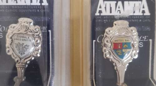 Set of 19 Souvenir Teaspoons (QC0902)